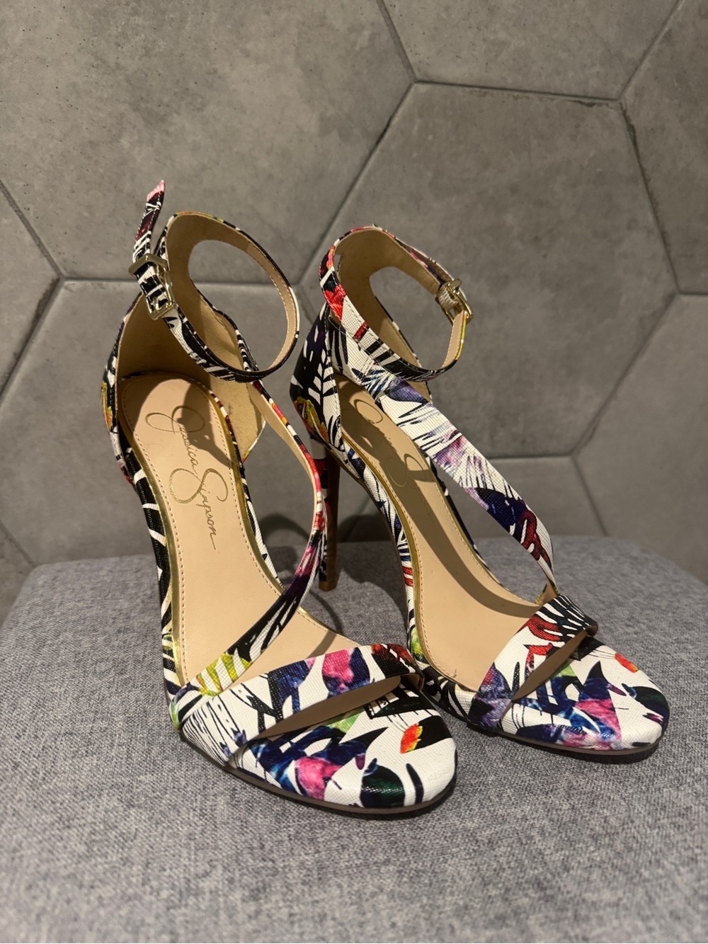 Jessica Simpson Multi Color Floral Print Ankle-Strap Heels (7 or 7.5 see notes)